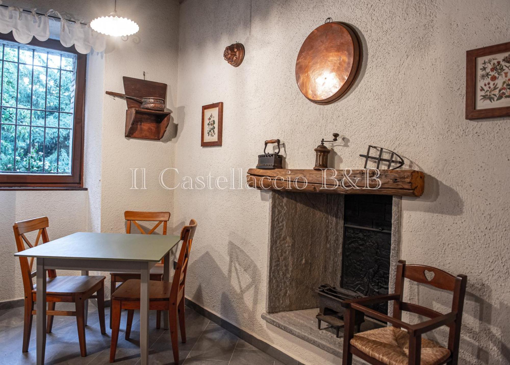 B&B Il Castellaccio - Albavilla Eksteriør billede