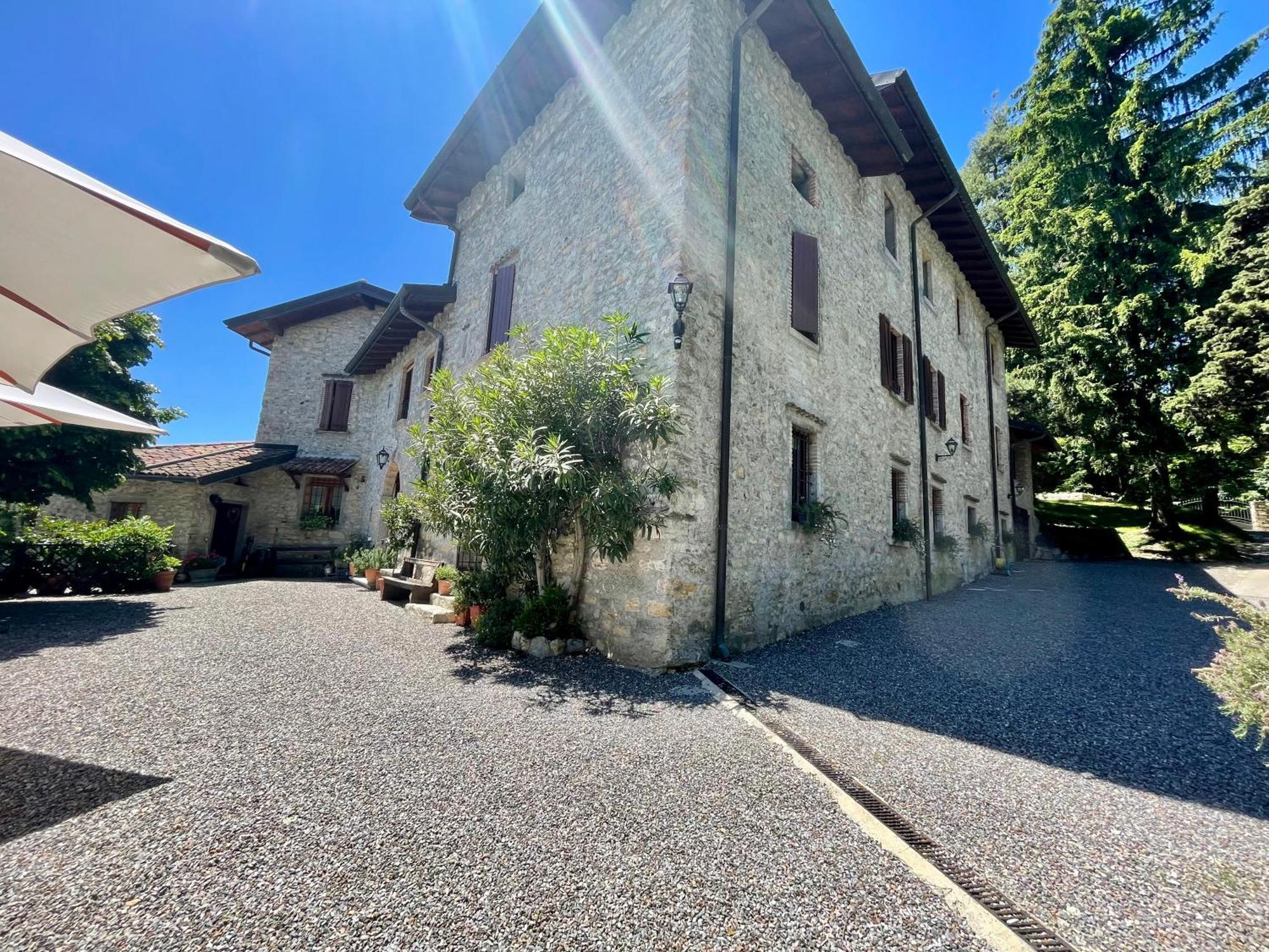B&B Il Castellaccio - Albavilla Eksteriør billede